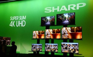 Des écrans ultra plats 4K UHD Sharp présentés à Las Vegas le 5 janvier 2015