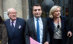 Jean-Marie Le Pen, président d'honneur du FN, Florian Philippot, vice-président et Marine Le Pen, présidente du FN, le 24 avril 2014 à Paris.