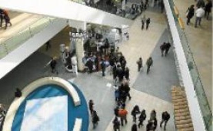 Le centre commercial a enregistré 2,5 millions de visiteurs.