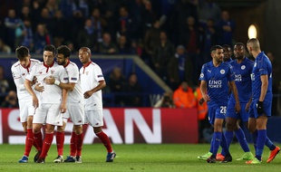 Samir Nasri en colère après s'être fait expulser lors de Leicester-FC Séville en 8e de finale retour de Ligue des champions, le 14 mars 2017.