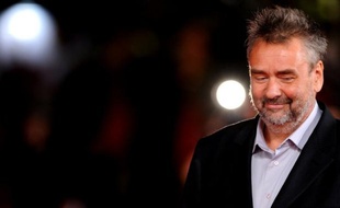 Europacorp, la "mini-major" du cinéaste Luc Besson, table sur le succès de la levée de 20 millions d'euros, souscrite à "plus de 90%", avec le soutien de la Caisse des dépôts (CDC) et de son nouvel actionnaire, Habert Dassault.
