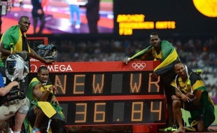ATHLETISME - 4x100 m messieurs - OR ET RECORD DU MONDE POUR LES JAMAICAINS EN 36.84 ! Ils s'imposent devant les Américains et Trinité et Tobago. Le Canada, d'abord 3e, a été disqualifié. Les Français finissent 4e.