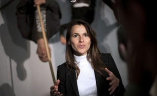 Aurélie Filippetti, nouvelle ministre de la Culture attendue dimanche au Festival de Cannes, a estimé samedi qu'elle n'avait pas à "s'immiscer" dans les choix de programmation du festival après la polémique sur l'absence de femmes parmi les réalisateurs des films en compétition.