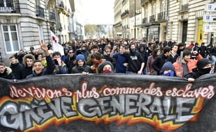La manifestation dans les rues de Nantes / AFP PHOTO / LOIC VENANCE