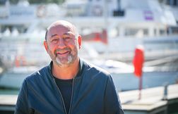 Kad Merad est « content » d’avoir fait « Papamobile »