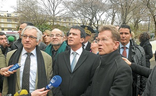 Manuel Valls a achevé sa matinée rennaise en visitant le quartier du Blosne.