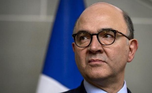 Le ministre de l'Economie Pierre Moscovici, le 6 mars 2014 à Berne