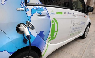 La Citroen C-Zéro électrique qui a réalisé une odyssée autour du monde, le 25 septembre 2012.