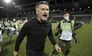 Christophe Galtier fête le titre de champion du Losc.