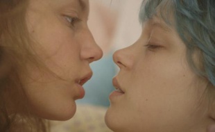 Adèle Exarchopoulos et Léa Seydoux dans La vie d'Adèle