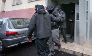 Archives.Strasbourg le 13 05 2014. TERRORISME - Les forces de l'ordre ont interpelle des jeunes soupçonnes d’être partis en décembre 2013 en Syrie.
