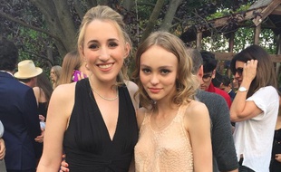 Harley Quinn et Lily-Rose Depp à leur bal de promo, le 6 juin 2016.