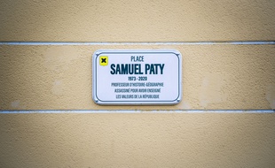 La place Samuel Paty à Villeuneuve Loubet.