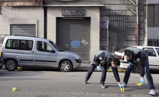 Un gardien de la paix, "en état alcoolisé" lors de son interpellation, a été placé en garde à vue jeudi matin à Marseille après la mort d'un jeune homme au cours de la nuit, à la suite d'une altercation dont les circonstances sont encore floues.