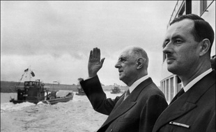 Il y a cinquante ans, le mercredi 22 août 1962 au Petit-Clamart, le général Charles de Gaulle échappait de peu aux balles d'un commando de douze partisans de l'Algérie française lors de l'attentat le plus abouti contre le premier président de la Ve République.