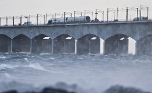 Le Great Belt Bridge après un accident de train dû aux vents violents, le 2 janvier 2019.