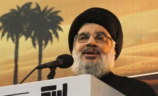 Le chef du Hezbollah, Hassan Nasrallah, s'exprime devant ses partisans dans la banlieue sud de Beyrouth, le 3 novembre 2014