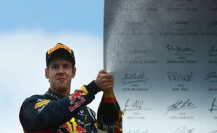 L'écurie autrichienne de Formule 1 Red Bull a vivement critiqué la sanction infligée au champion du monde en titre allemand Sebastian Vettel -- l'équivalent de "la peine de mort pour un voleur de poules" -- par la Fédération internationale automobile (FIA) lors du Grand Prix d'Allemagne le 22 juillet.