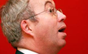 Luc Oursel, le nouveau patron d'Areva, à Pékin (Chine) le 26 novembre 2007.