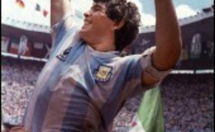 Le plus grand nombre de buts inscrits par une sélection: 191, par le Brésil, devant l'Allemagne/RFA (176), l'Italie (110) et l'Argentine (102)