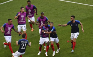 La joie de l'équipe de France toute entière après le quatrième but contre l'Argentine, le 30 juin 2018.