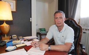 Daniel Cosculluela, psychiatre à Bergerac, nie les accusations de viols portées contre lui par quatre patientes.