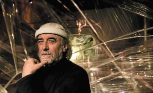 Patrick Brunie s'est installé dans la culée en 1999 pour réaliser un décor de film.