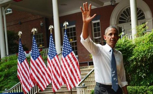 Le président américain Barack Obama a dévoilé mardi une vaste initiative pour combattre le réchauffement climatique, promettant de s'attaquer aux émissions de gaz à effet de serre produites par les centrales au charbon.