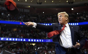 Donald Trump en meeting à Sunrise (Floride), le 26 novembre 2019.