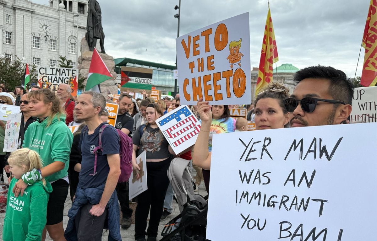 Écosse : Manifestations contre la visite de Trump venu jouer au golf et faire son business