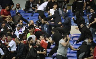 Les principaux affrontements ont eu lieu environ une demi-heure avant le coup d'envoi programmé, jeudi au Parc OL.