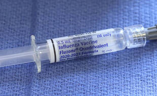 Un vaccin contre la grippe au Lehigh Valley Hospital, aux Etats-Unis, le 25 septembre.