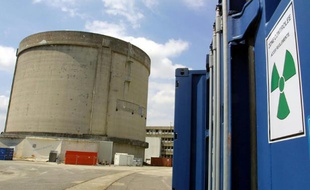 La centrale nucléaire de Brennilis dans le Finistère, en juin 2001