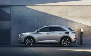 DS7 Crossback E-Tense 225
