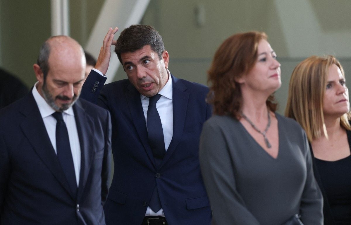 Inondations meurtrières à Valence : Pourquoi Mazón, président de la région, refuse toujours de démissionner un an après ?