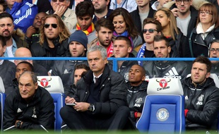 José Mourinho lors du match entre Chelsea et Manchester United le 23 octobre 2016.