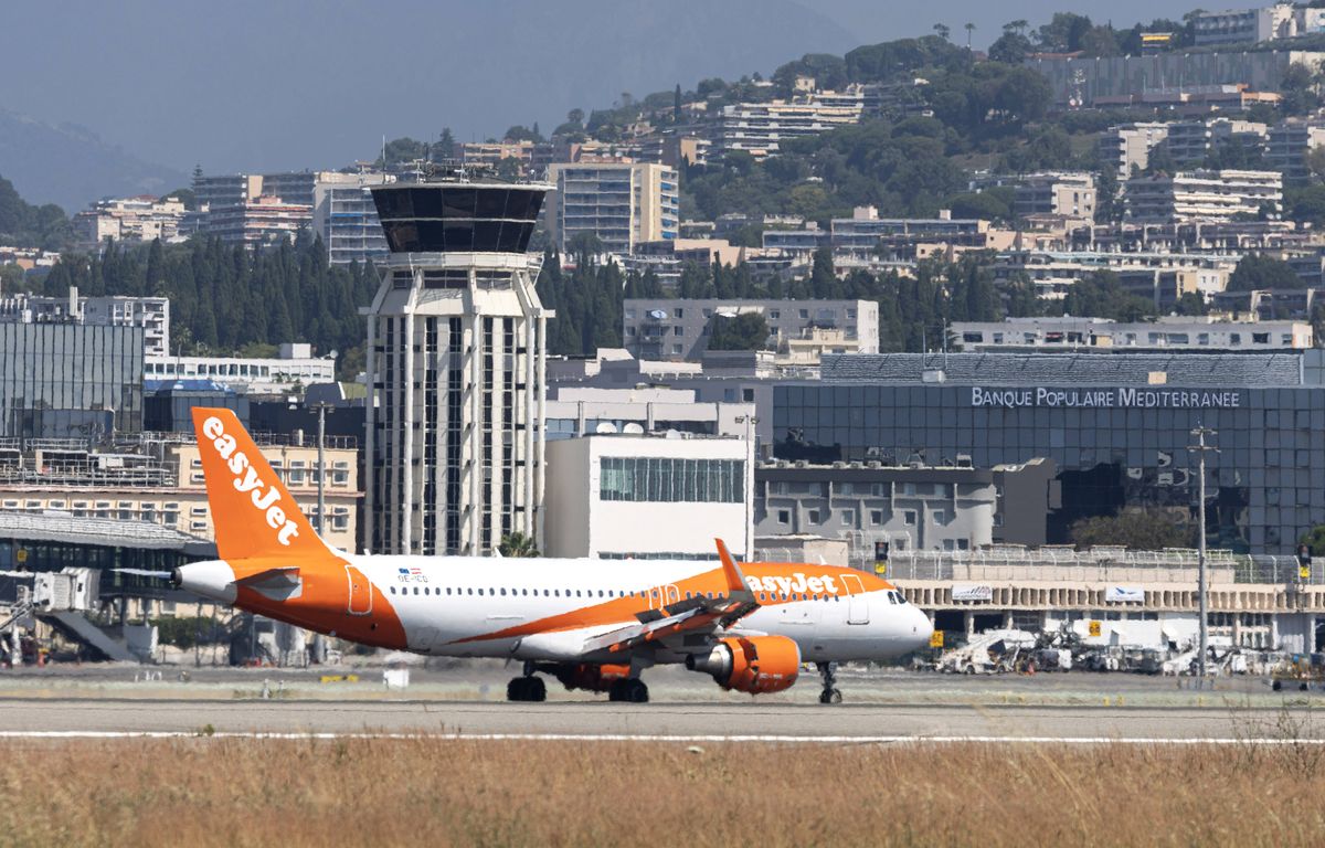 Crash évité à Nice : « L'émotion reprend le dessus »... Comment les pilotes d'avion gèrent-ils la peur ?