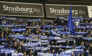 Contre Nîmes ce samedi, le stade de la Meinau pourrait être à guichets fermés pour la sixième fois depuis le début de la saison à Strasbourg. Illustration