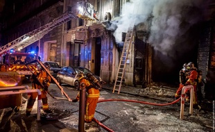 Les pompiers intervenant sur cet incendie (illustration)
