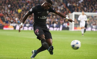 Serge Aurier lors de Real Madrid-PSG le 3 novembre 2015.