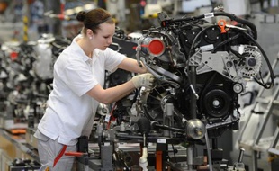 La croissance économique de l'Allemagne a enregistré sa plus faible progression depuis quatre ans, victime d'un début d'année difficile et d'un dernier trimestre poussif, seule la consommation privée semblant l'avoir sauvée.