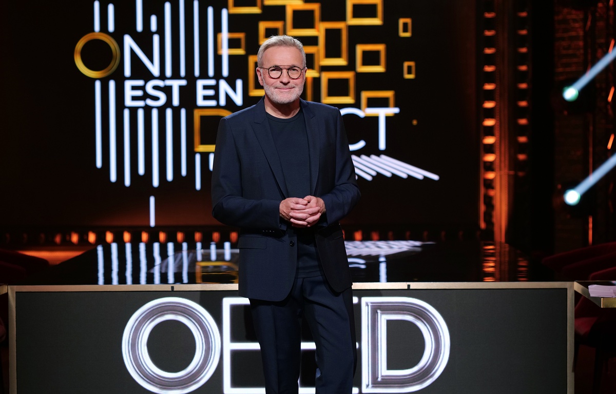 Invités De Laurent Ruquier Ce Soir On est en direct » : « On a fait trop long, mais on va régler ça »,  débriefe Laurent Ruquier après la première