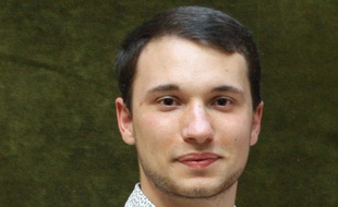 Le prince Vincent a 21 ans et suit des études de droit à Bordeaux.