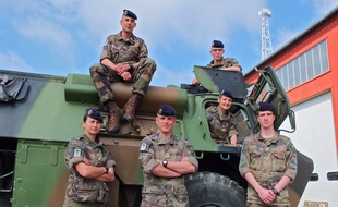 Une partie du contingent de 41e RT de Douai en partance pour le Sahel.