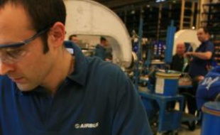 Le plan d’économie Power8+ du constructeur aéronautique franco-allemand prévoit la création d’une usine en Tunisie pour y fabriquer les pièces moins sophistiquées.