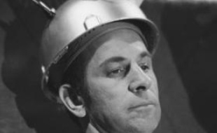 Don Adams, dans «Shock it to Me», en 1969.