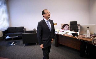 Vivement attaqué par Nicolas Sarkozy, François Hollande a tenté mardi de clore la polémique sur le quotient familial, en assurant qu'il ne supprimerait pas cet avantage fiscal pour les familles, une idée qui avait provoqué un tollé à droite.