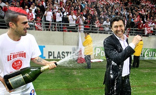 Hubert Fournier a notamment connu avec le Stade de Reims la remontée en Ligue 1, le 18 mai 2012.