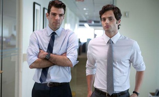 Zachary Quinto et Penn Badgley dans «Margin Call».