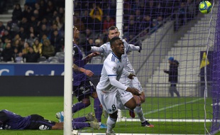Le Strasbourgeois Majeed Waris, auteur du but vainqueur de Strasbourg au Stadium de Toulouse, le 5 février 2020.